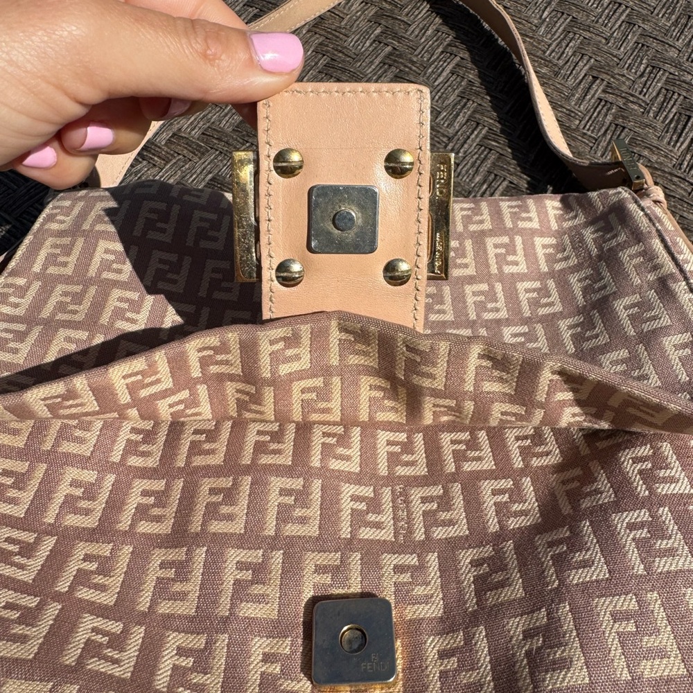 Fendi Zucca Mama Baguette Pink Canvas Shoulder Bag FF Logo Authentic Vintage - Picture 8 of 11
